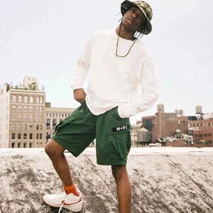 M+RC Noir EOM Cargo Pocket Mesh Lined Drawstring Shorts in Forest